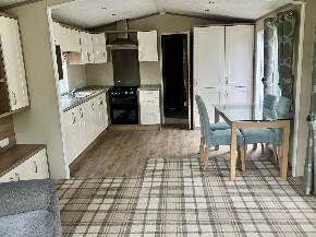 Pemberton Marlow – Pre Owned